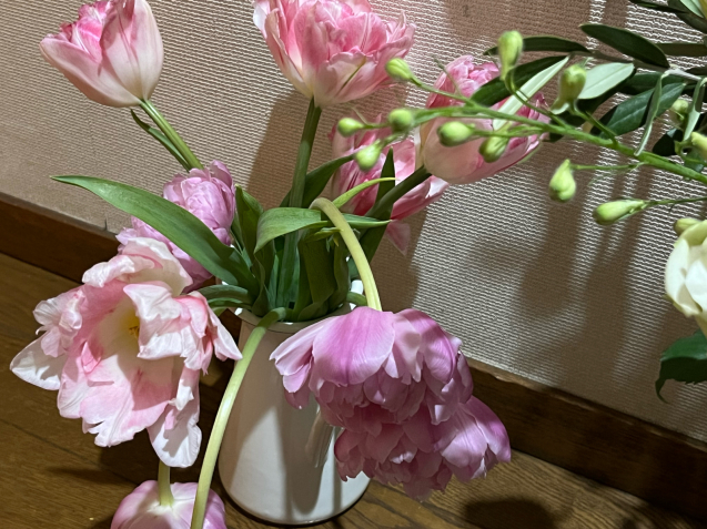 お花のサブスク / yoshi_d0135801_21590453.jpg