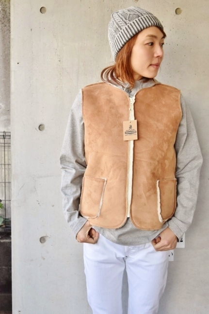FAKE MOUTON VEST 当店別注★ COLD BREAKER_d0152280_15230167.jpg
