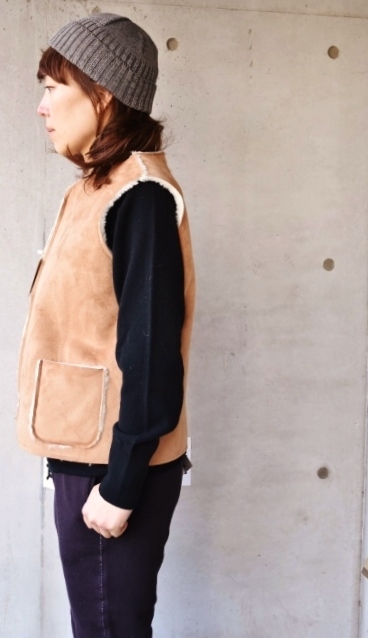FAKE MOUTON VEST 当店別注★ COLD BREAKER_d0152280_15230839.jpg