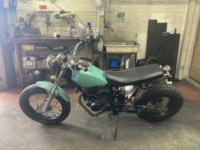 TW200 カスタム 長野県K様号 進んでます！ : JET CUSTOM CYCLESの