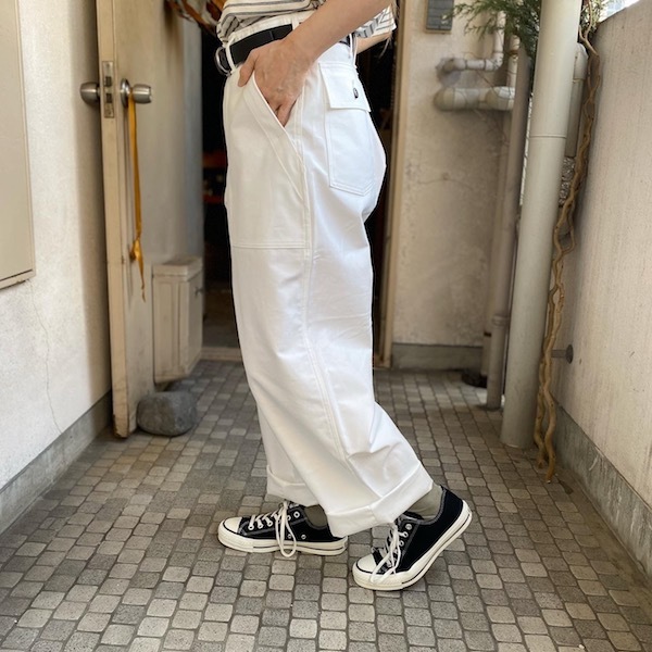 WHITE_d0364239_19260058.jpg