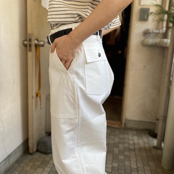 WHITE_d0364239_19261831.jpg