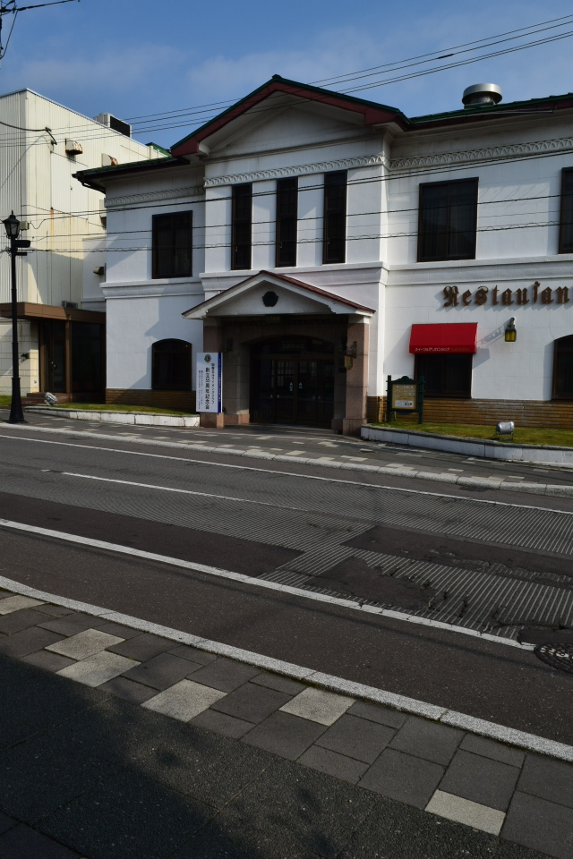 函館市末広町の五島軒本館(函館の建築再見2022)_f0142606_17281496.jpg