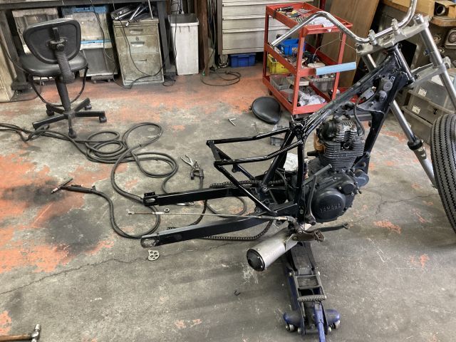 TW200 カスタム K様号 タンク装着!_a0164918_17543498.jpg