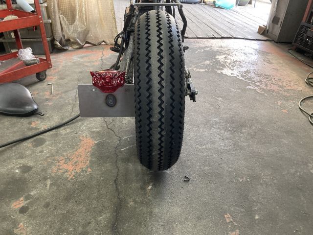 TW200 カスタム K様号 タンク装着!_a0164918_17543748.jpg