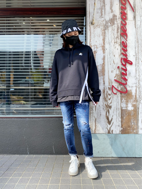 22SS「DSQUARED2 ディースクエアード」新作パーカー入荷です 22SS「DSQUARED2 ディースクエアード」新作パーカー入荷です