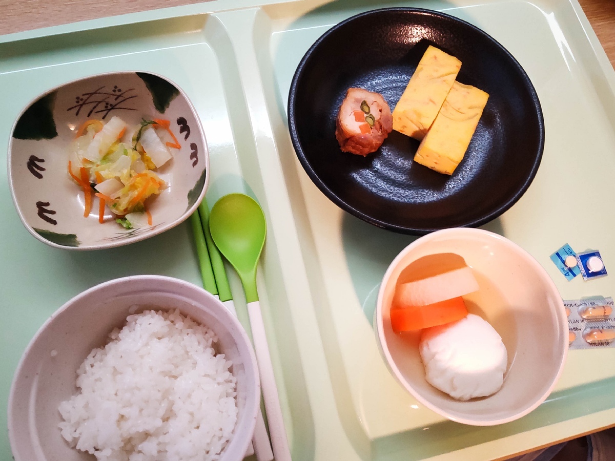 原色病院食図鑑_d0353489_18512082.jpg