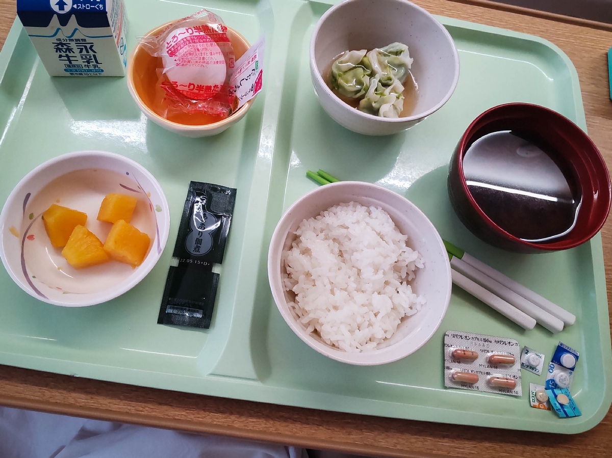 原色病院食図鑑_d0353489_18515370.jpg