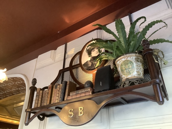 今のうちにパリで色々　by ロン＠フランス_d0227344_06410470.jpeg