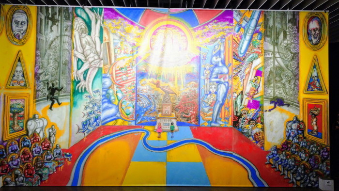楳図かずお大美術展にて≪ZOKU-SHINGO≫を観る　極彩色で画かれる純真なHorrible御伽草子_c0002171_04375222.jpg