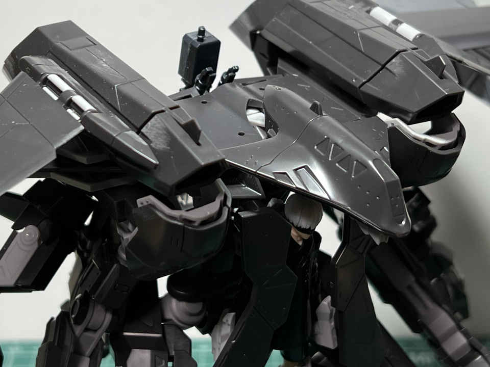 スクエニ 『ニーアオートマタ 飛行ユニット & 9S』（パチ組み