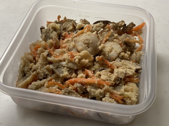 ばあば to ばあば eats 孫ひめちゃまの鶏そぼろ弁当_d0348118_13465904.jpeg