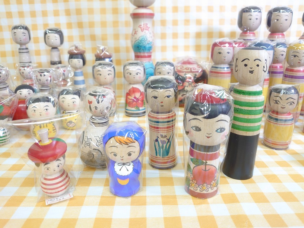 東京八王子 高尾山売店スミカ 春のこけしフェア 津軽こけし館出品作品のご紹介!_e0318040_12032503.jpg