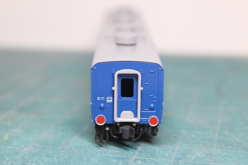 KATO 12系客車JR東日本高崎車両センター7輌セットをイジろう KATO 12系客車JR東日本高崎車両センター7輌セットをイジろう