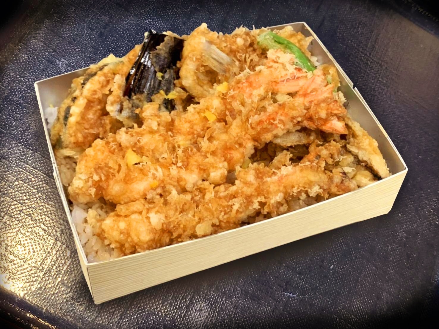 お弁当と夜の川豊別館_a0217348_15094562.jpg