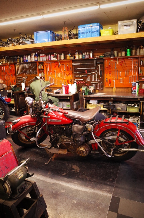 XLアイアン・Kモデル　リアブレーキバッキングプレート XLアイアン・Kモデルリアブレーキバッキングプレート