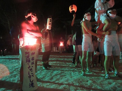 日本三大奇祭「裸押合大祭」_b0092684_17011721.jpg