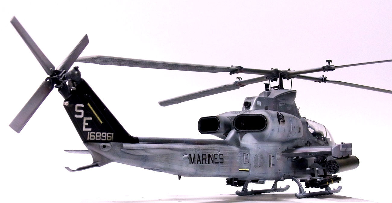 1/35 USMC AH-1Z「ヴァイパー」 完成 : シン・シリウスまで8.6光年