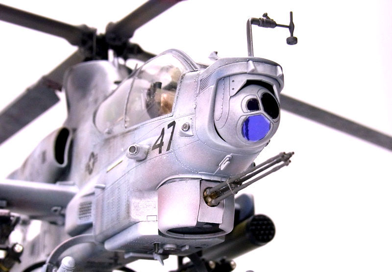 1/35 USMC AH-1Z「ヴァイパー」 完成 : シン・シリウスまで8.6光年 1/35 USMC AH-1Z「ヴァイパー」 完成 : シン・シリウスまで8.6光年