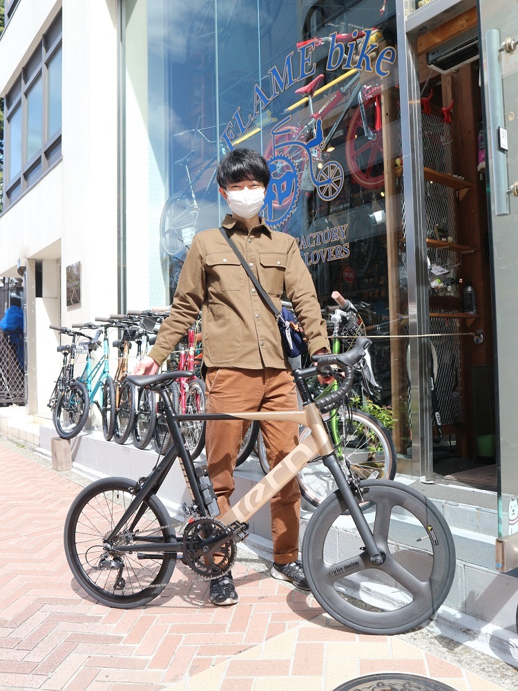 3月21日 渋谷 原宿 の自転車屋 FLAME bike前です_e0188759_17411304.jpg
