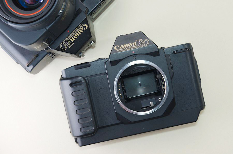 canon ほぼ未使用 F1 T70 ボディ レンズ ジャンク扱い canon ほぼ未使用 F1 T70 ボディ レンズ ジャンク扱い canon ほぼ未