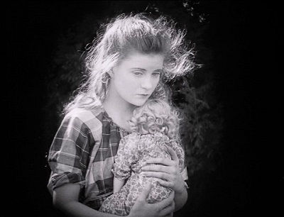 「Hoodoo Ann（疫病神のアン）」　(1916)_f0367483_19061508.jpg