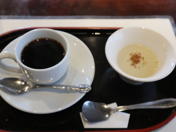 お蕎麦屋さんの刺身が美味しかった！！_b0331802_22294538.jpg