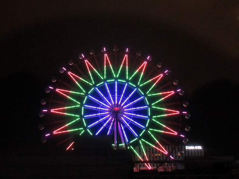 ■半世紀の回顧も交えつつホテルの窓から観覧車を眺めて眠る鹿児島の一夜_d0190217_21585461.jpg