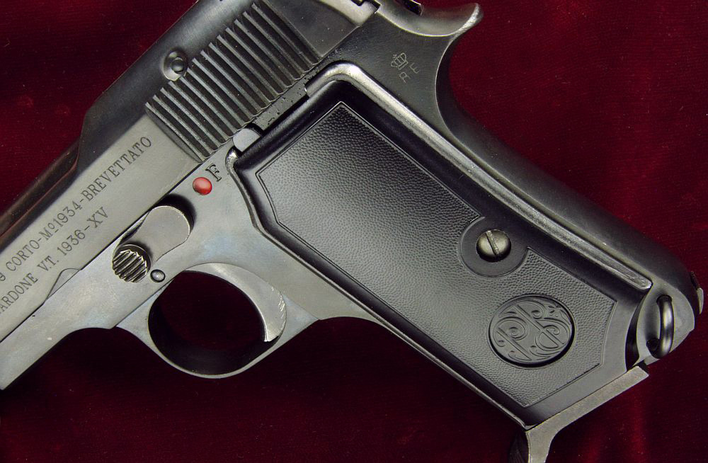 WA Beretta M1934 (ガスガン) のグリップを弄る : WA Beretta M1934 (ガスガン) のグリップを弄る :