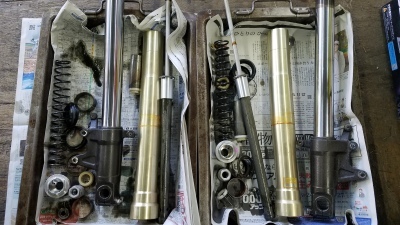RVF400(NC35): フロントフォークO/H : ノザワホンダ船橋店 STAFF RVF400(NC35): フロントフォークO/H : ノザワホンダ船橋店 STAFF
