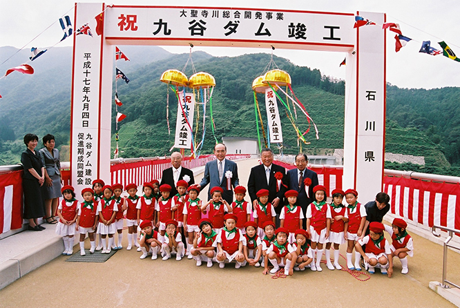 谷本正憲県知事ありがとうございました_d0095673_18282074.jpg
