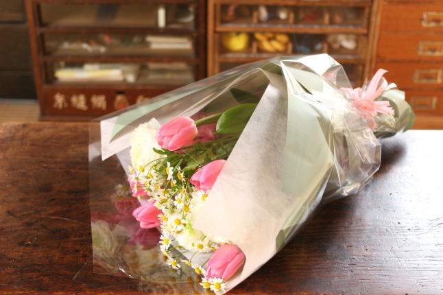花束って 本当に嬉しいんだよ キラキラのある日々