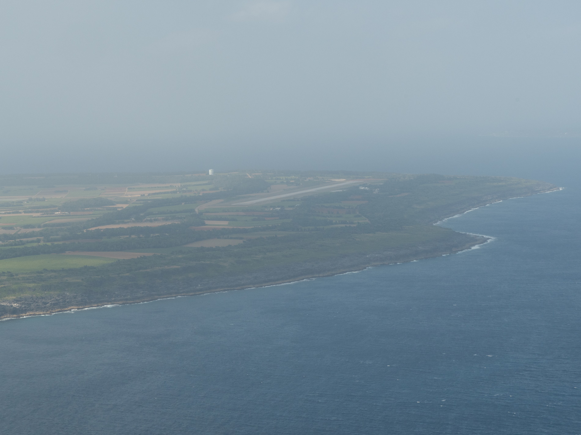 RACに乗って絶海の孤島「北大東島&南大東島」へ(3)_f0276498_23044935.jpg