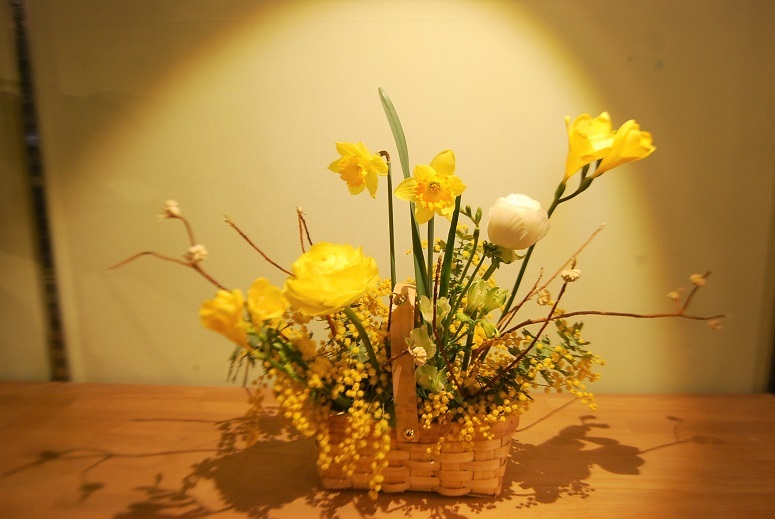 3月のフラワーレッスンのご報告_a0201358_18273689.jpg