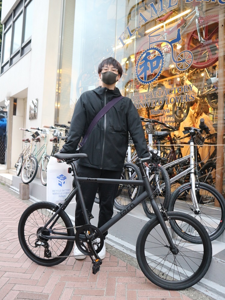 4月2日 渋谷 原宿 の自転車屋 FLAME bike前です_e0188759_17571753.jpg