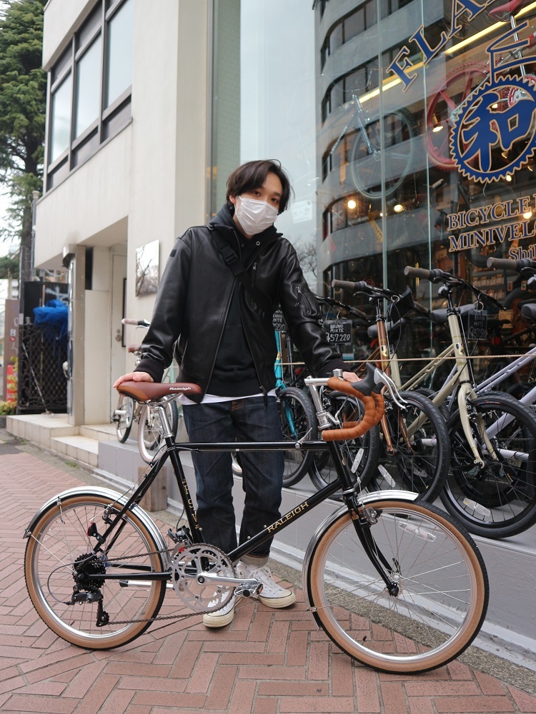 4月2日　渋谷　原宿　の自転車屋　FLAME bike前です_e0188759_17572256.jpg