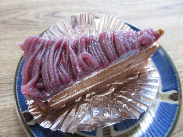 なんと100円!マルタンのケーキバイキング_c0152767_09172076.jpg
