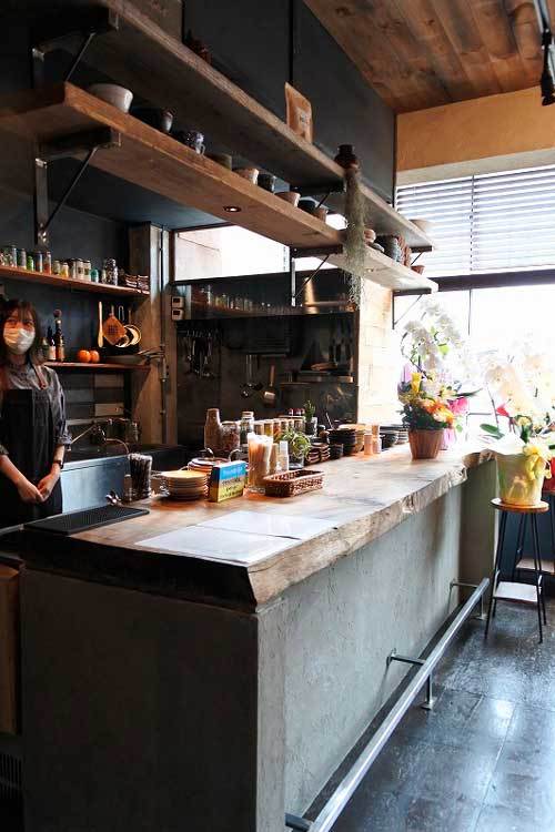 【(山梨グルメ)韮崎市「TAP8」・・・クラフトビールと自家燻製料理のお店!!】_a0005436_10290804.jpg
