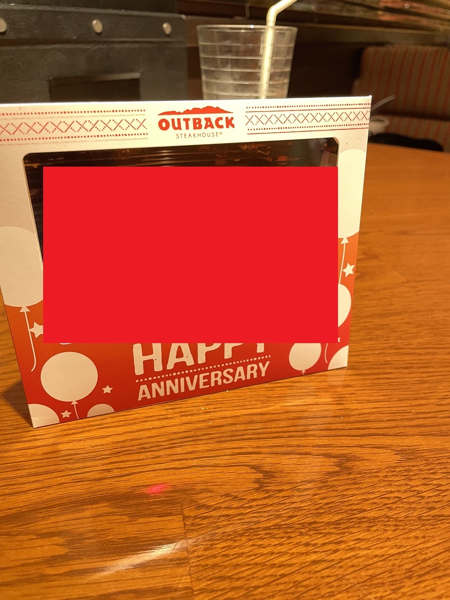 誕生日ディズニー パーク外でも素敵なサプライズ アウトバックステーキハウス イクスピアリ 東京ディズニーリポート