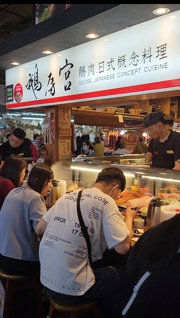 台湾の国内感染者増加中。でも伝統市場は激混みでした。_b0182708_15560334.jpg