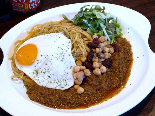 トラットリア イル デルフィーノ その32 (キーマカレーパスタ)_d0153062_09302426.jpg