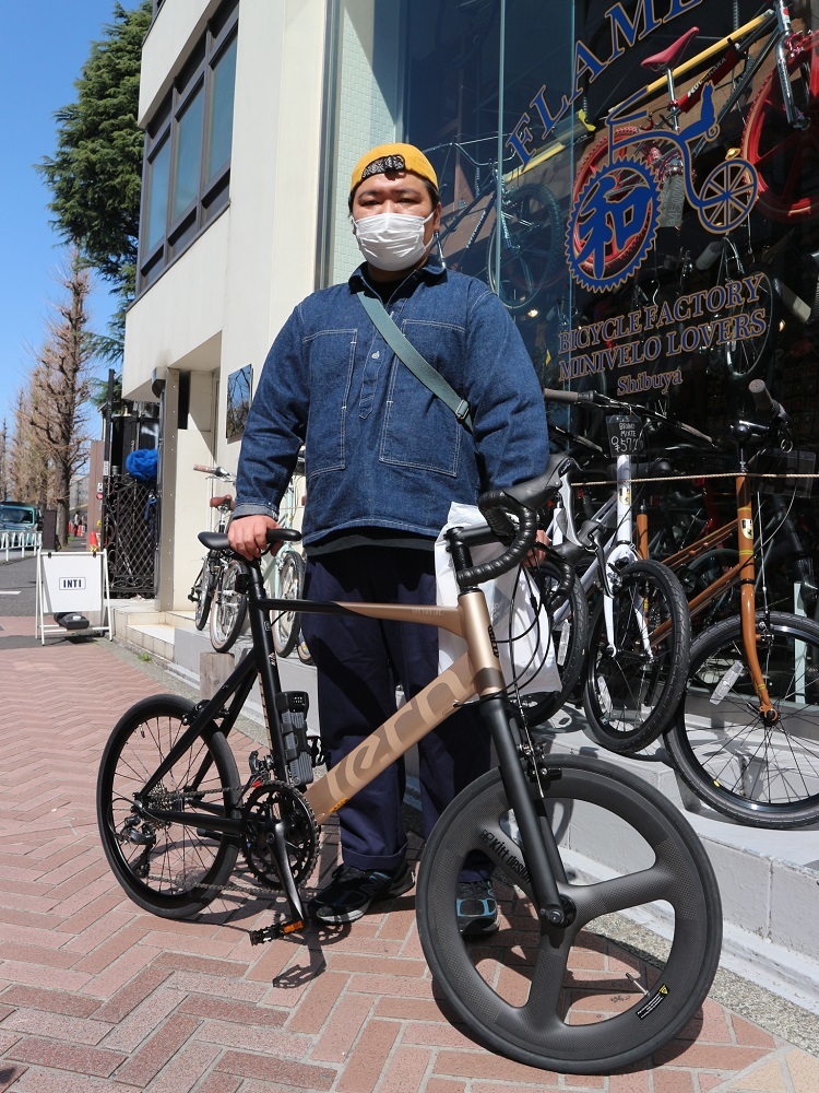 4月7日 渋谷 原宿 の自転車屋 FLAME bike前です_e0188759_17404596.jpg