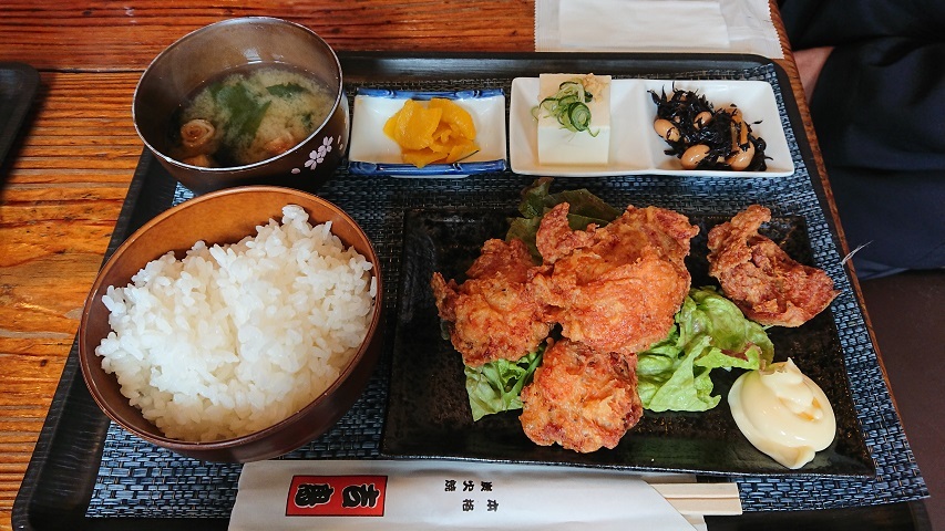 ワンコインランチ 備長炭火焼鳥居酒屋 吉鳥 今福鶴見 スカパラ 神戸 美味しい関西 メチャエエで