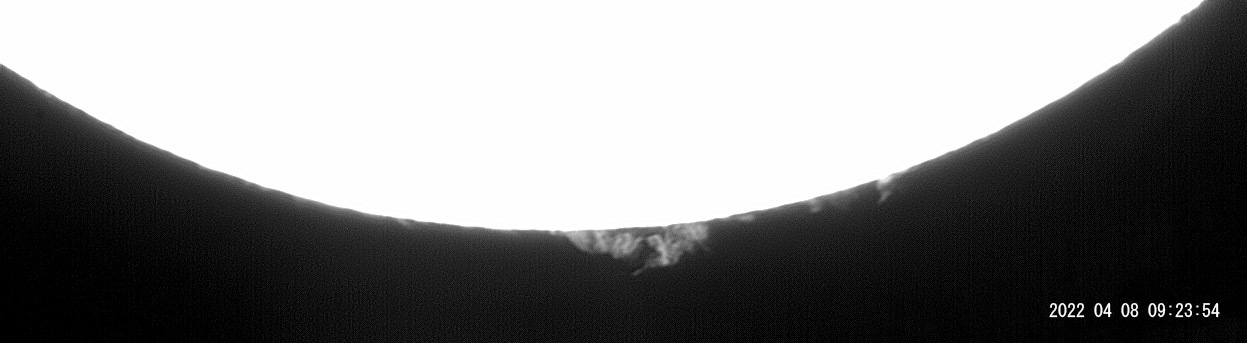 4月8日の太陽_e0174091_23303186.jpg