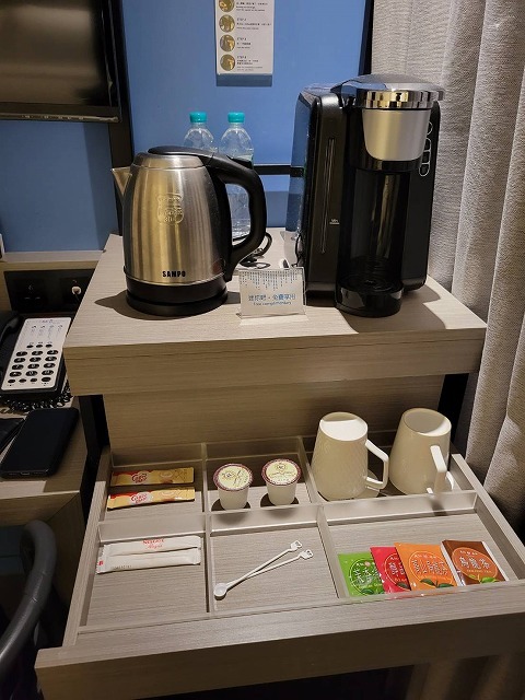 【基隆ホテル宿泊記】超便利！立地が最高でおすすめな「KEEBE HOTEL（集好旅店）」_b0182708_23302521.jpg