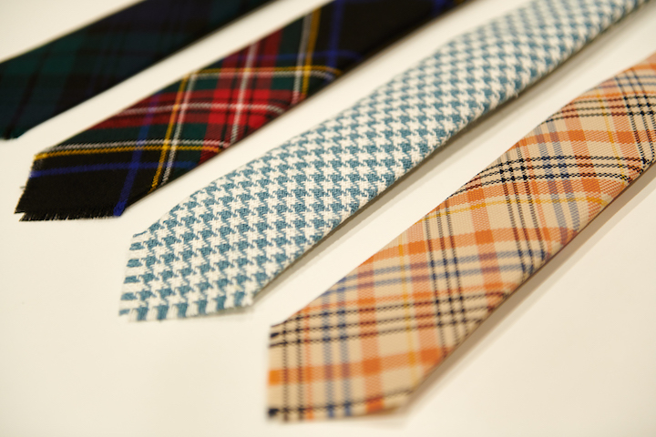 \"ANATOMICA HAND FRINGE TIE ROCHCARRON | OLMETEX\"ってこんなこと。_c0140560_19321413.jpg