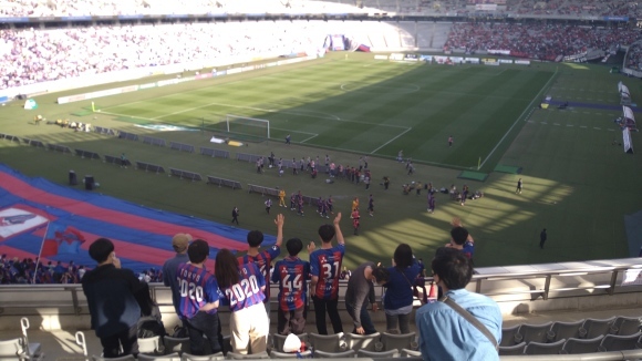 22jリーグdivision1第8節 Fc東京 浦和レッズ 無駄遣いな日々