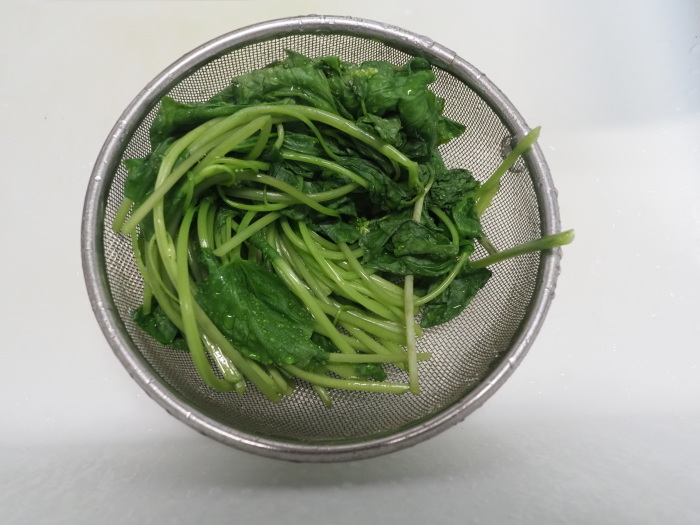 葉わさびの醤油漬け_c0116915_00370370.jpg