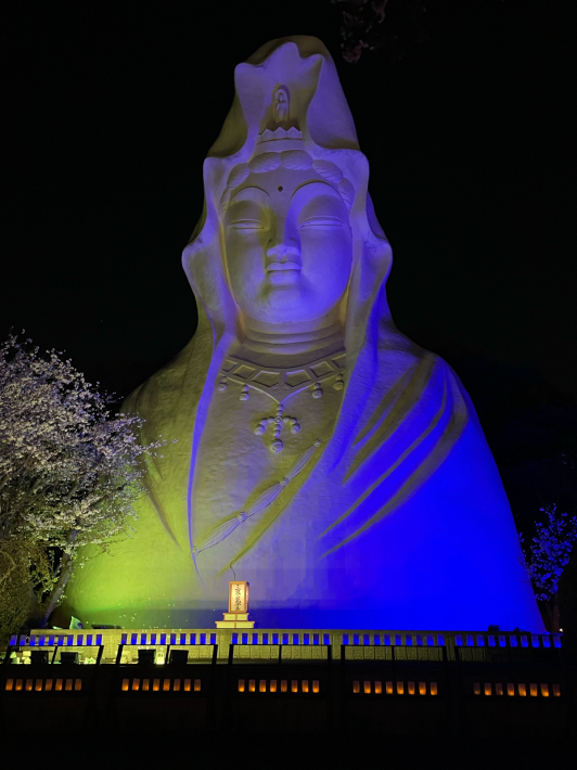 平和の祈り　大船観音_f0296312_01493669.jpg