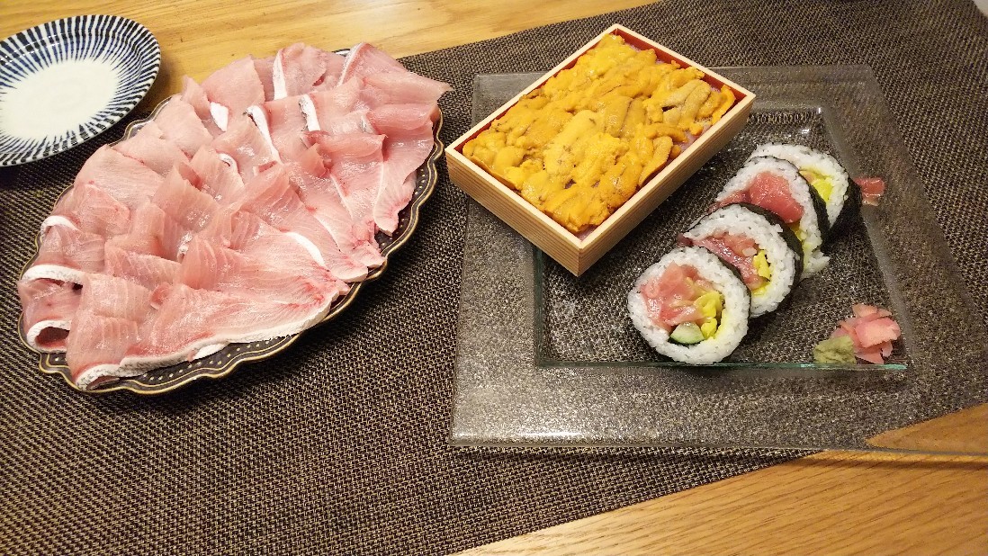 大阪府堺市 街のみなと まぐろパーク 購入したブリをブリしゃぶに 白い羽 彡静岡県東部情報発信 Pipipi 大阪府堺市 街のみなと まぐろパーク 購入したブリをブリしゃぶに 白い羽 彡静岡県東部情報発信 Pipipi